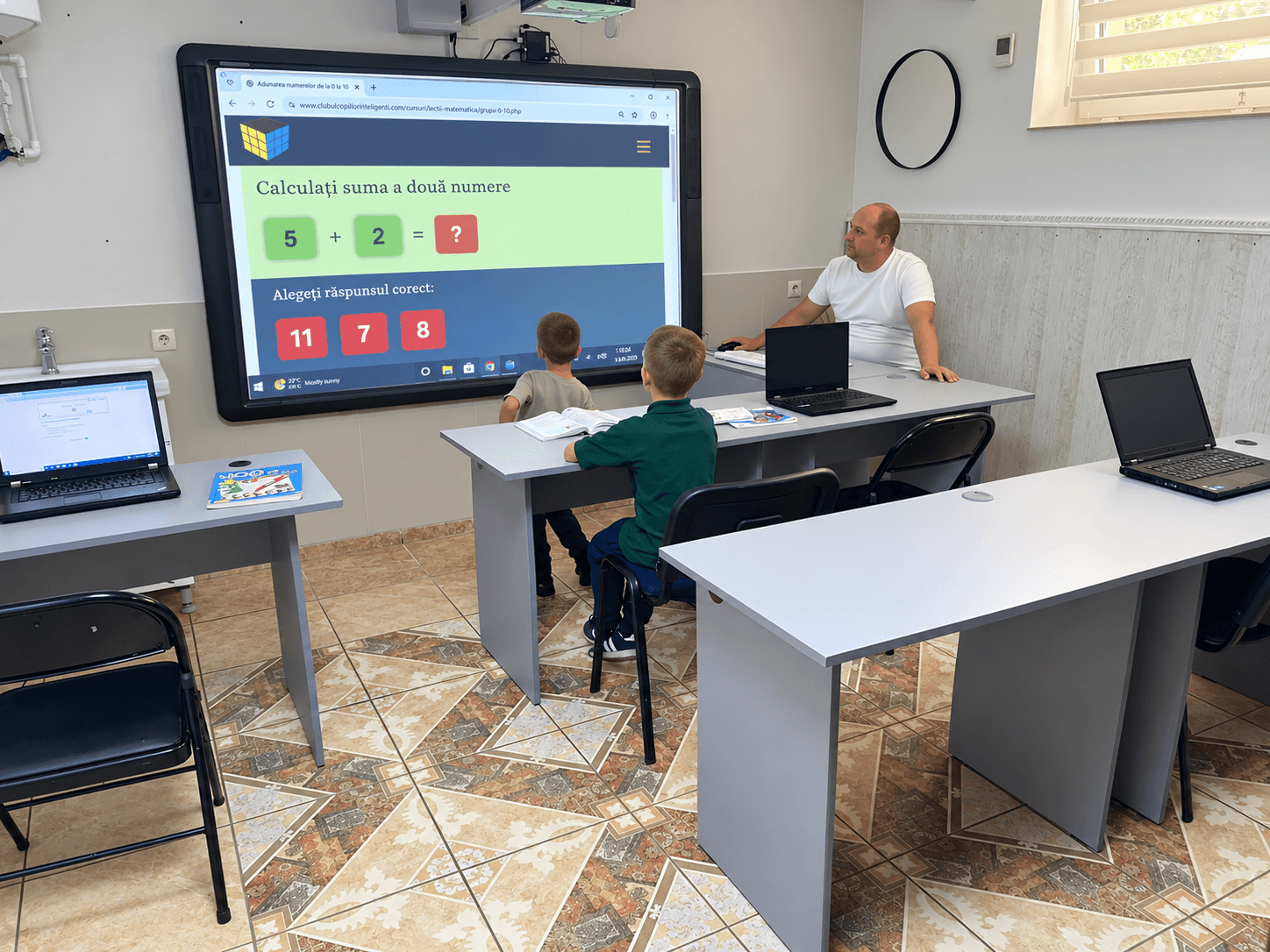 Lecție de probă pentru copii în Ialoveni – evaluarea competențelor digitale
